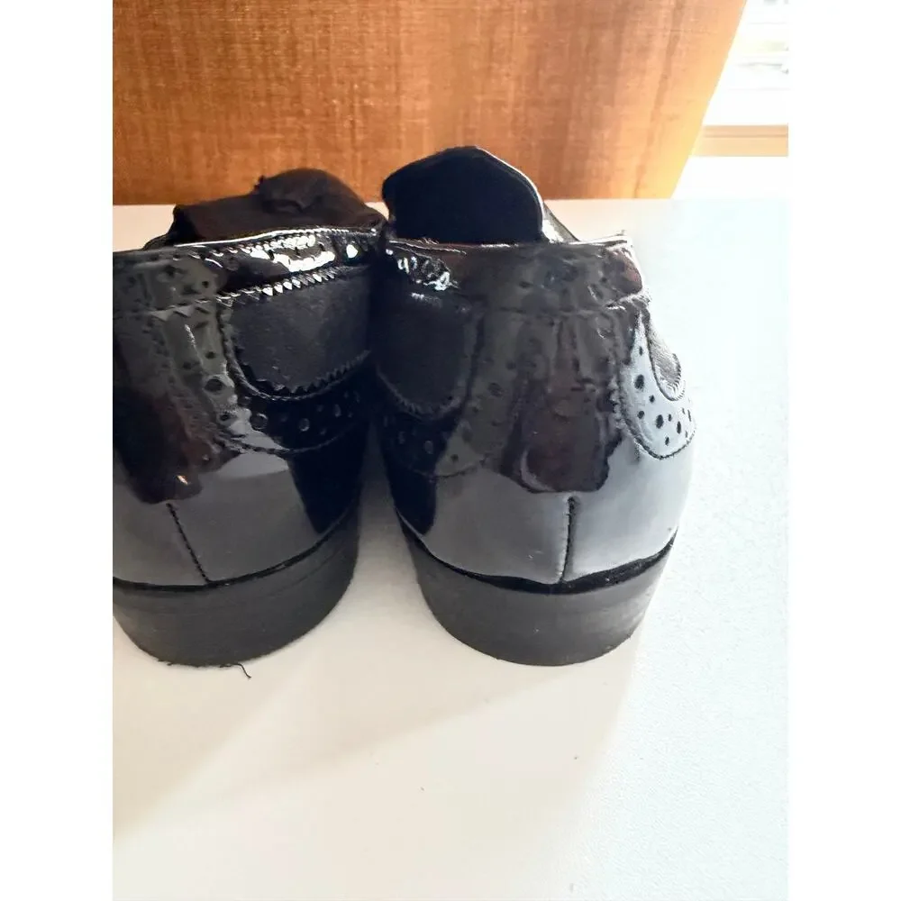 Unisa Loafers wing tip womens black 8.5 tassle